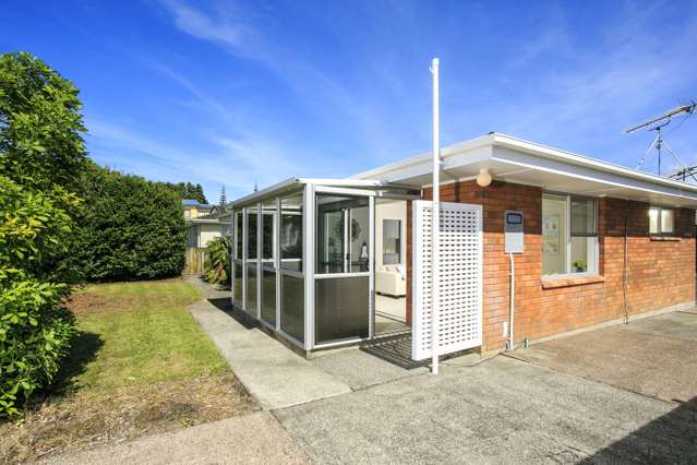 1/160 Centreway Road Orewa_4