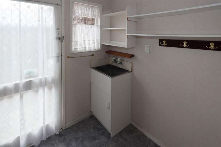 23 Emerald Street Pukehangi_15