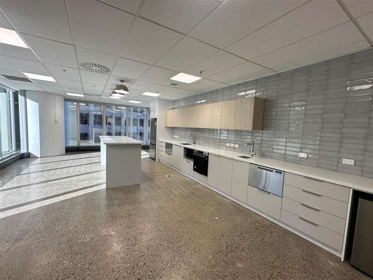 Level 5, 215 Lambton Quay Wellington Central_7