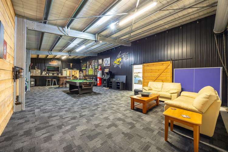 583 State Highway 16 Kumeu_27