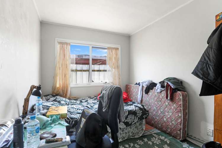 5 Quennell Avenue Favona_14