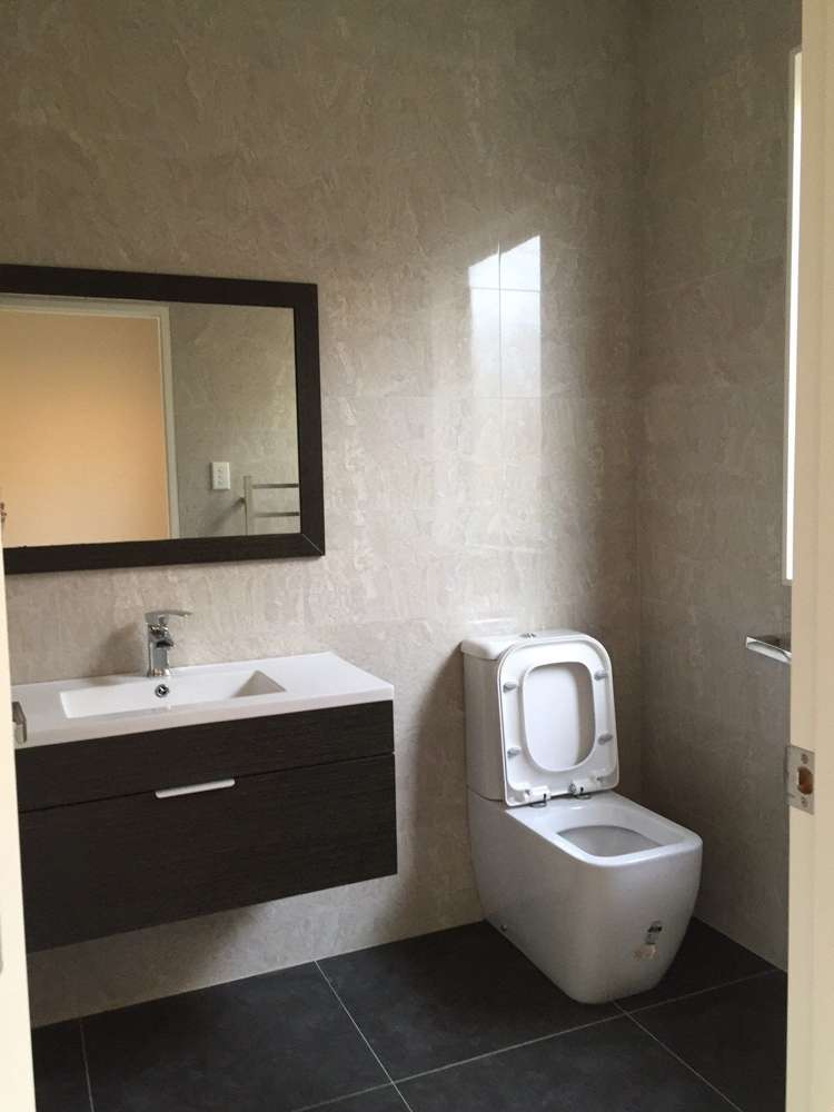 688 Beach Road Browns Bay_8