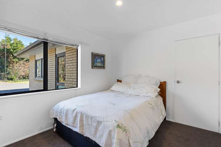 2123 Awhitu Road Pollok_23