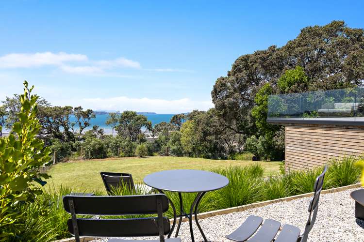 17 Rangimaarie Crescent Snells Beach_22