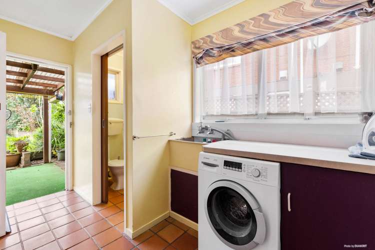 17 Cheriton Road Mellons Bay_17