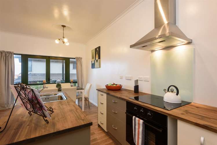 32 Jordan Street Island Bay_11