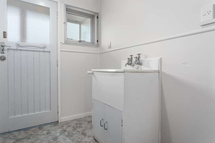 377 River Road Kawerau_19