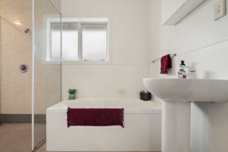 60 Bournemouth Crescent Aranui_14