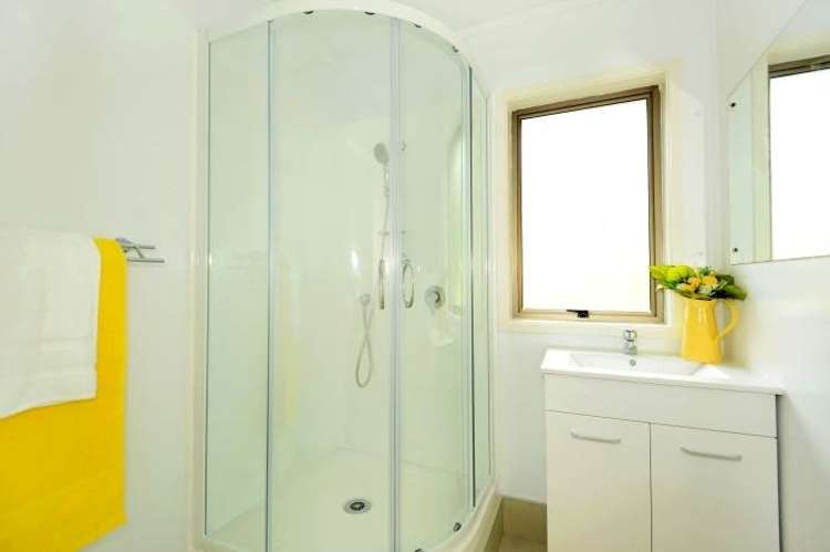 2/18 Gladys Avenue Glenfield_11