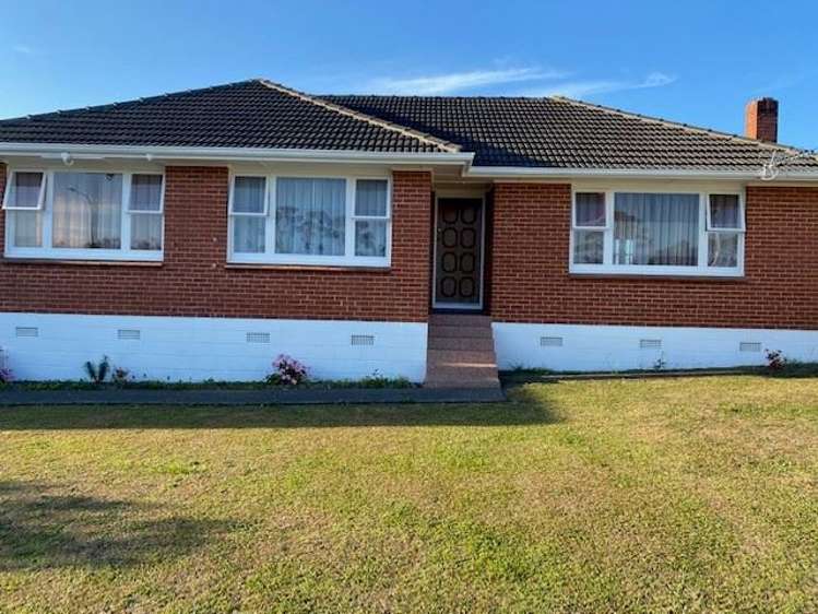 206 Edmonton Road Te Atatu South_1