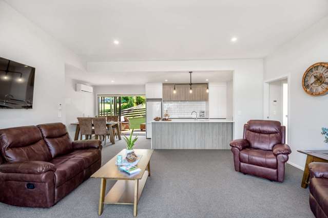 62 Ronald Avenue Glenbrook_4