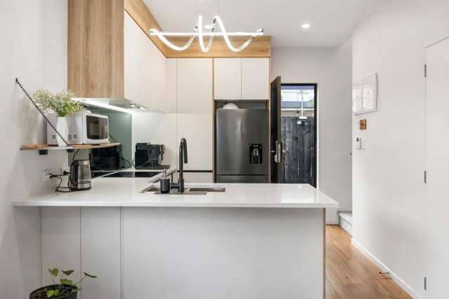7/69 Wharf Road Te Atatu Peninsula_4