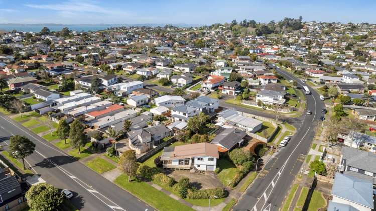 69 Priestley Drive Bucklands Beach_19