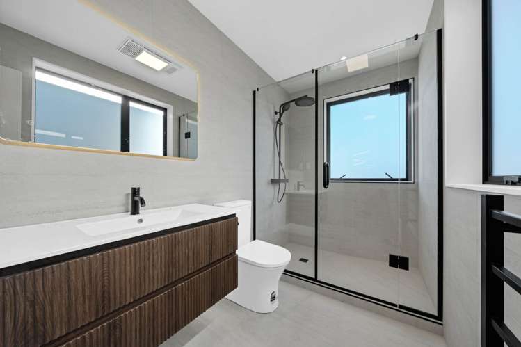 66 McAnnalley Street Manurewa East_28