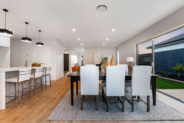 6 Tipu Crescent Milldale_16