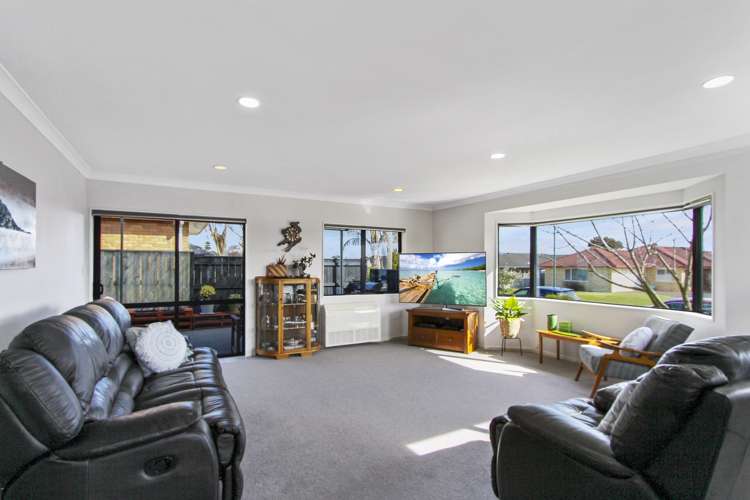 19 Elmbridge Place Owhata_2