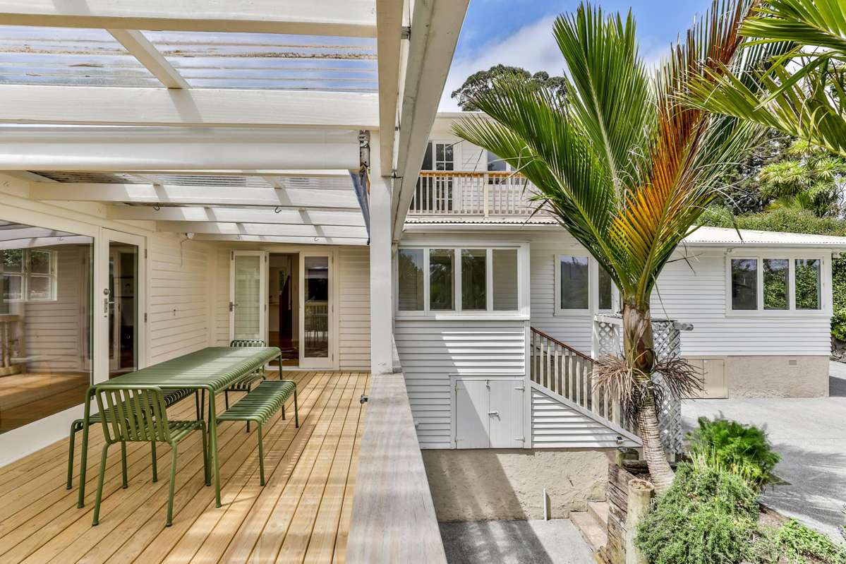 665 South Titirangi Road_4
