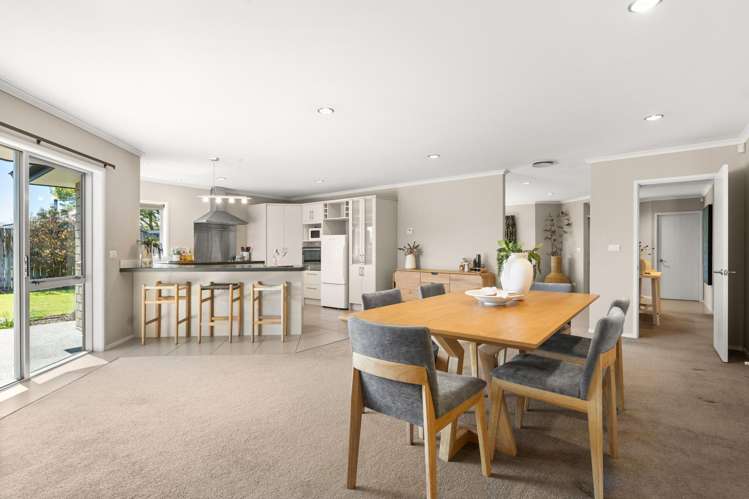 478 High Street South Carterton_5