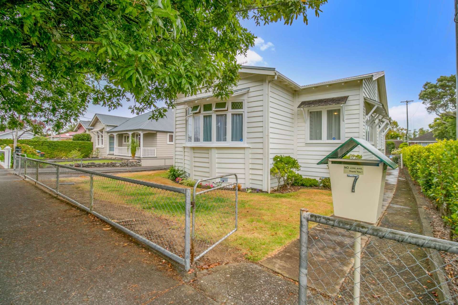 7 Matipo Street Mount Eden_0