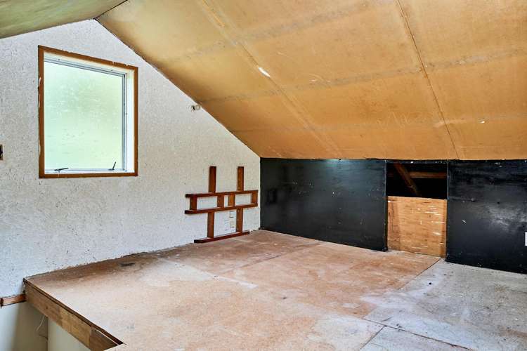 72 Hair Street Wainuiomata_13