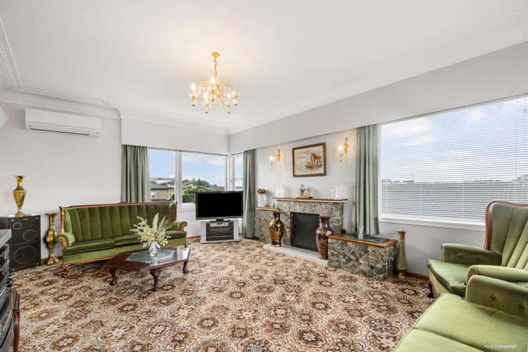 13 Currie Avenue Hillsborough_9