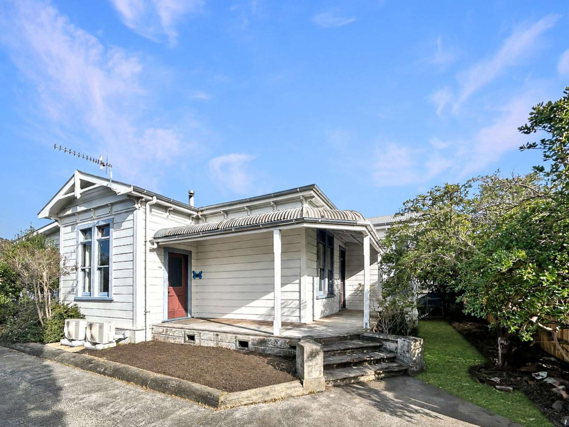102 Featherston Street 10930_0