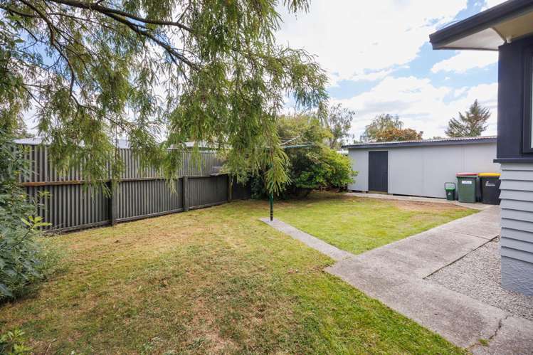 86 Derby Street Feilding_21