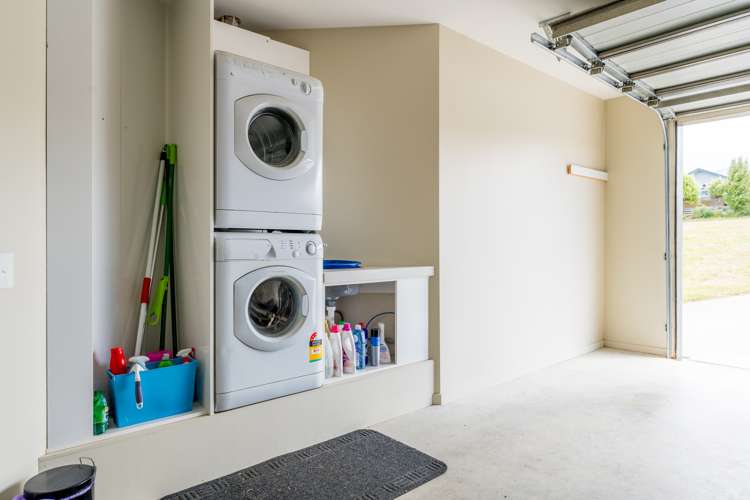 261 Hillhead Road Corstorphine_23