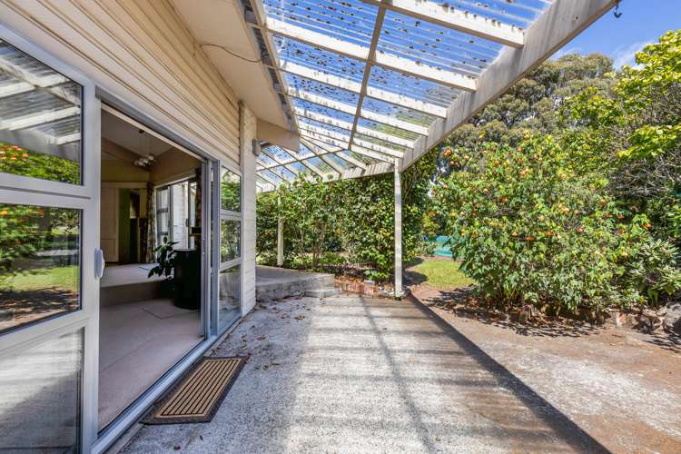 2 Mckenzie Place Waikuku Beach_12