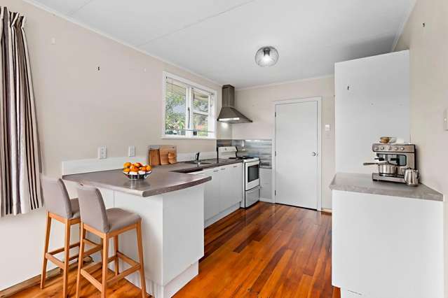 6b Waikaremoana Place Pakuranga Heights_2