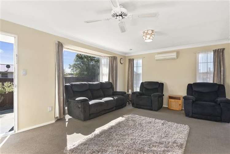 71 Denise Crescent Hornby_4