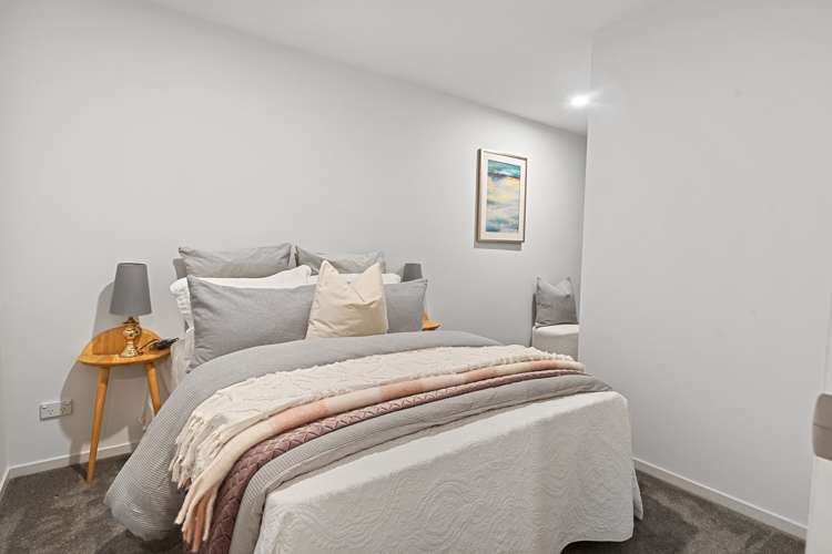 2c Fowler Street Northcote_14