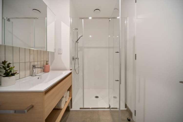 Lot 2/4 William Earp Place Tawa_15