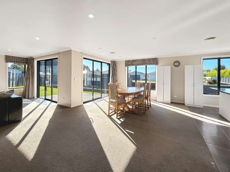 108 Brown Street 10551_6