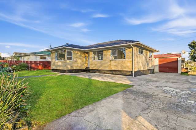 93 Flat Bush Road Clover Park_1
