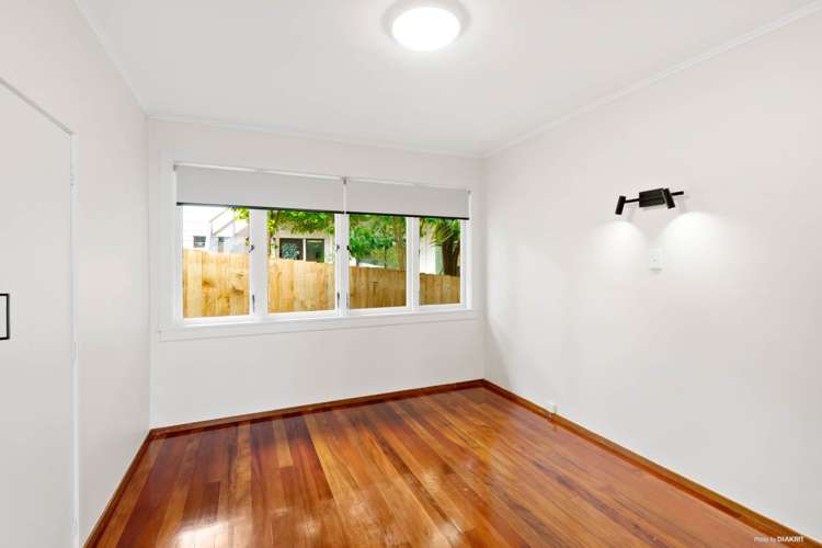 1/25 Kia Ora Road Beach Haven_14