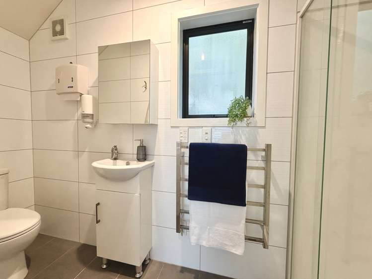 32a Burgess Road Johnsonville_10