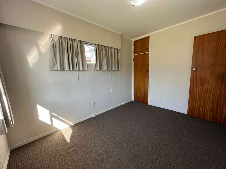 81 Woolfield Road Papatoetoe_11