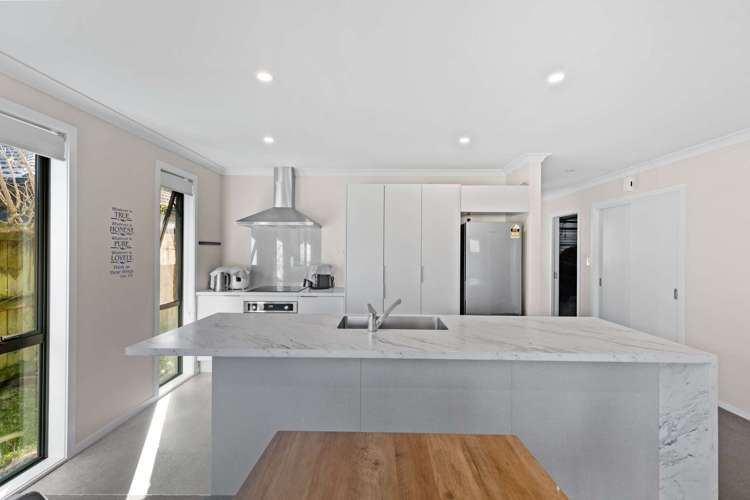 7 Tuaia Street Pyes Pa_6