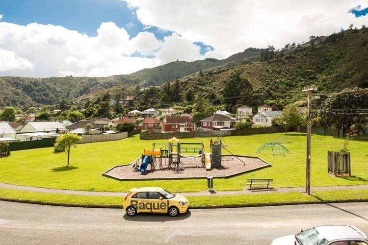 61 Judd Crescent Naenae_6