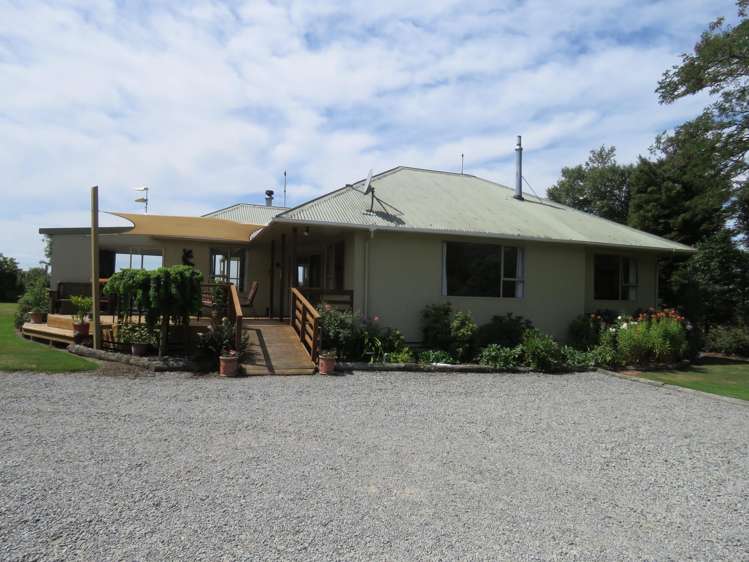 1204 Peel Forest Road Mesopotamia_0