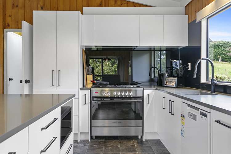 219 Caroline Drive Maunganamu_5