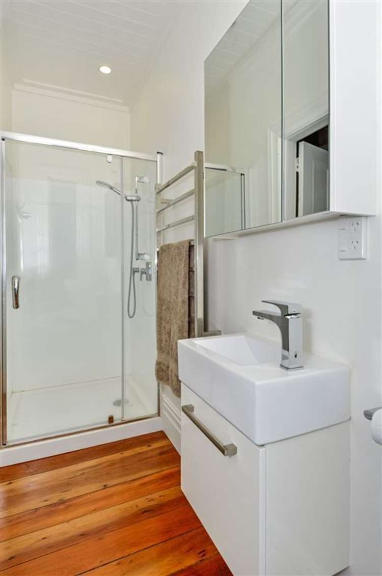 32 Kiwi Road Stanley Point_11