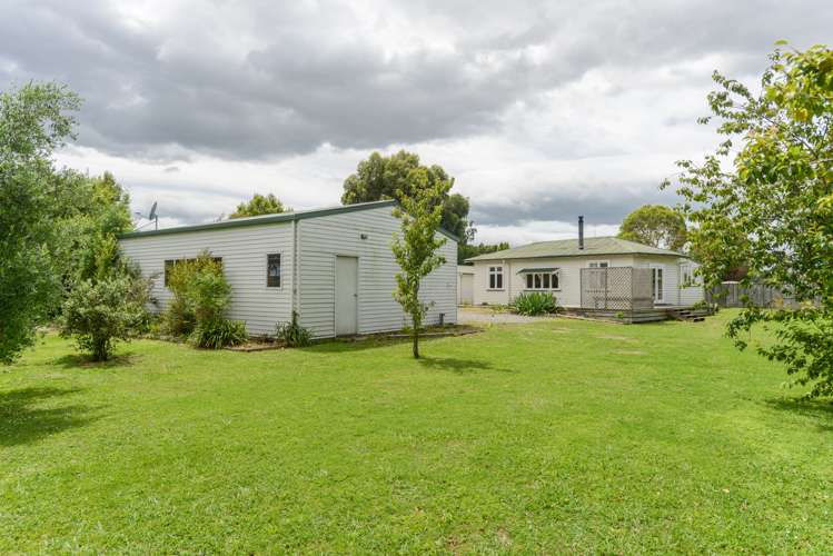 23 Carruthers Street Otane_13