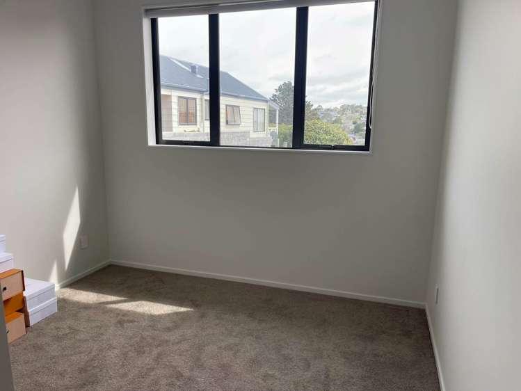 84 Alton Avenue Hillcrest_13