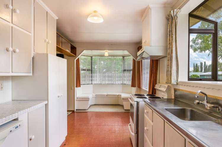 114 Te Rangitautahanga Road Turangi_5