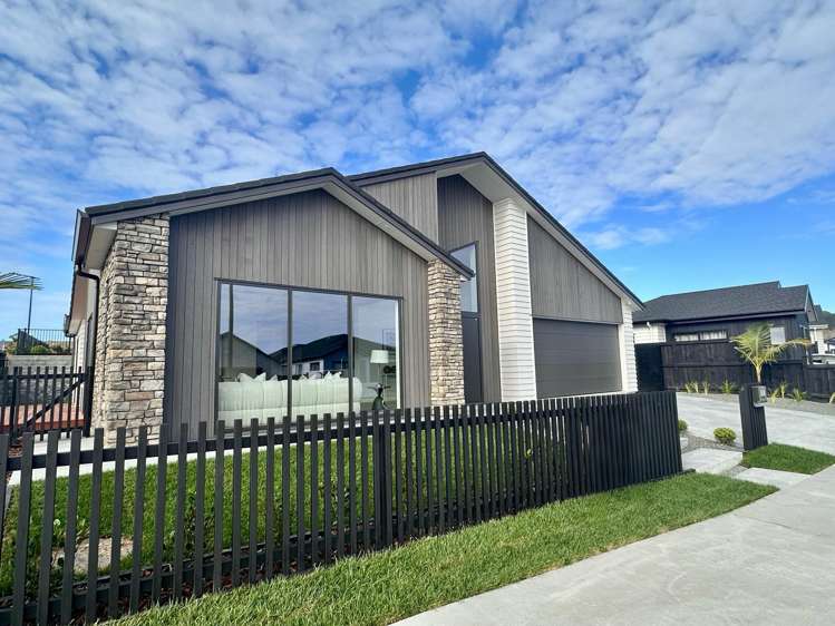 38 Tipu Crescent Milldale_23