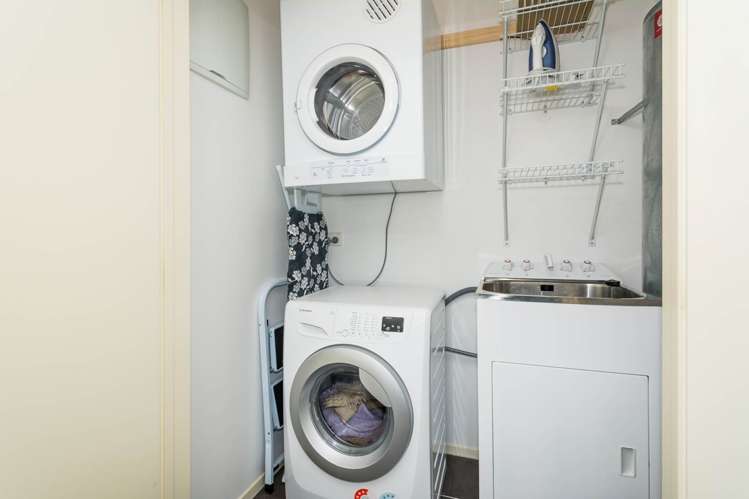 A101/525 East Coast Road Browns Bay_22