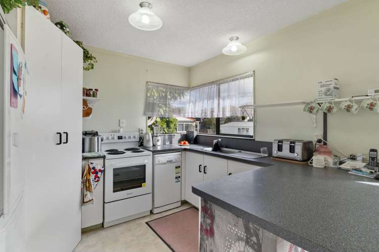 7 Adela Stewart Drive West Athenree_1