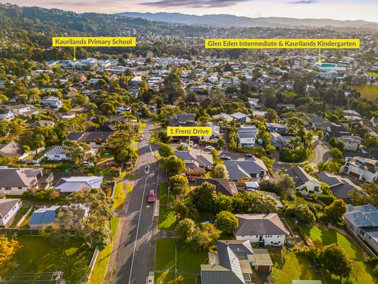 1 Frenz Drive Titirangi_17